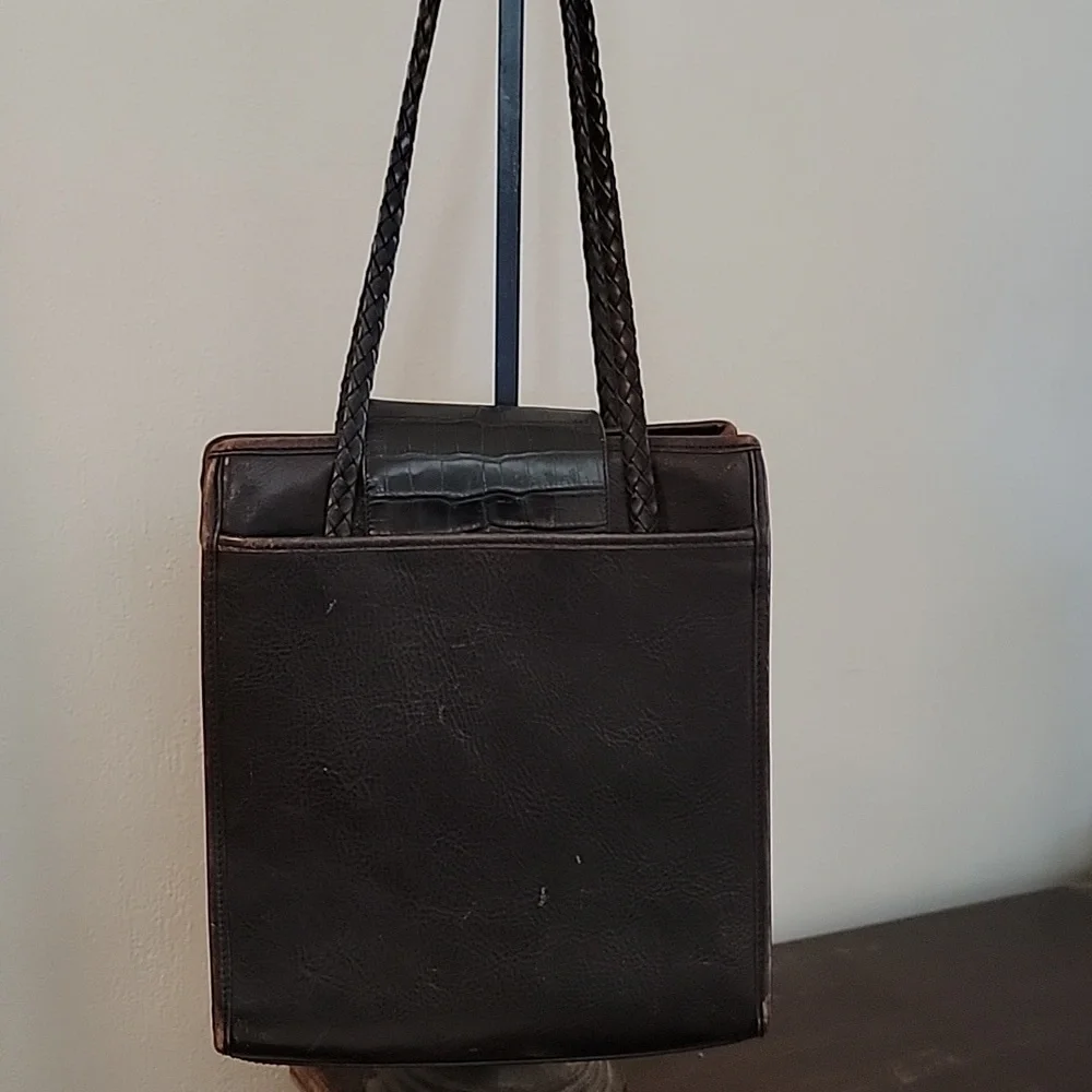 Brighton Brown Croc Leather Shoulder Bag - Picture 8 of 15